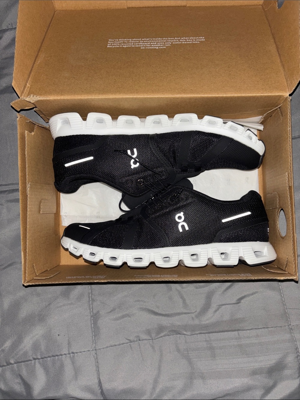 On Cloud Black & White Running Shoes - Picture 6 of 6
